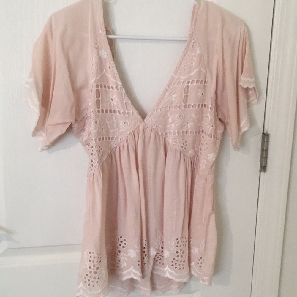 Francesca’s flowy top Xs cute blouse